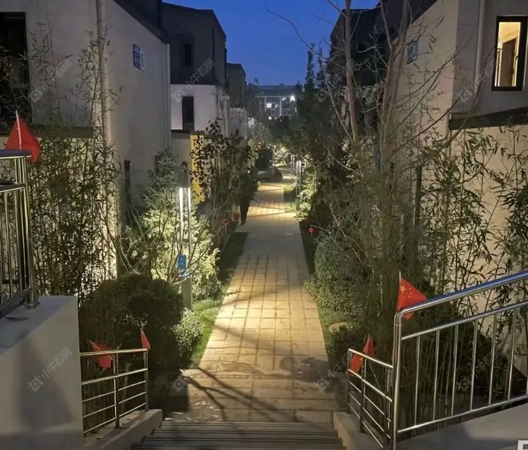 北京翡翠西湖一期实景图